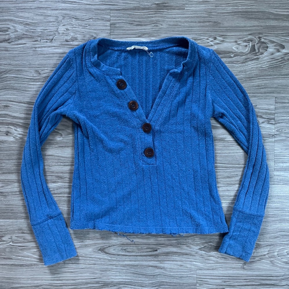 We The Free Free People Blue Ribbed Henley Top Long Sleeve Button V-Neck XS